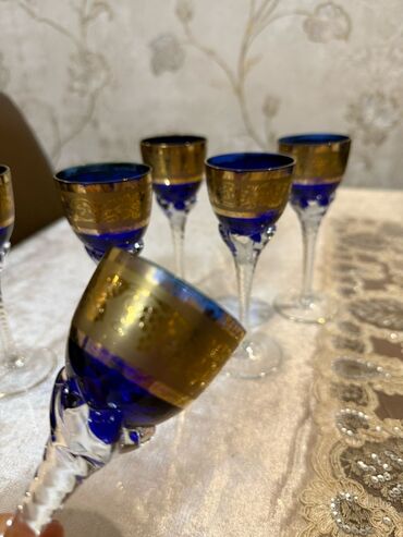 Qədəhlər: Qədəhlər — 5