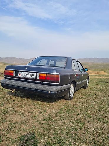 mazda 929: Mazda 929: 1989 г., 2.2 л, Механика, Бензин, Седан — 3