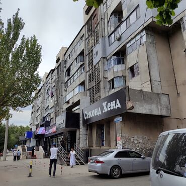 сколько стоит однокомнатная квартира: 1 бөлмө, 42 кв. м, Жеке план, 3 кабат, Эски ремонт