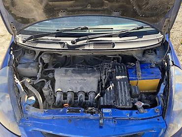 купить гибридный автомобиль: Honda Fit: 2003 г., 1.3 л, Вариатор, Бензин, Хэтчбэк — 10