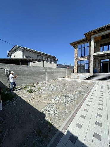 Продажа коттеджей и домов: Продается новый особняк с ремонтом! 🔥🔥🔥🔥 В Арча/Бешик 📍 Площадь: 380 — 4