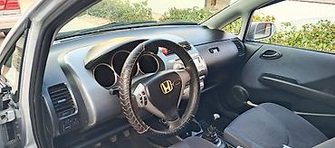 tolsen бишкек: Honda Jazz: 2006 г., Кол менен иштөөчү, Бензин, Хетчбек — 7