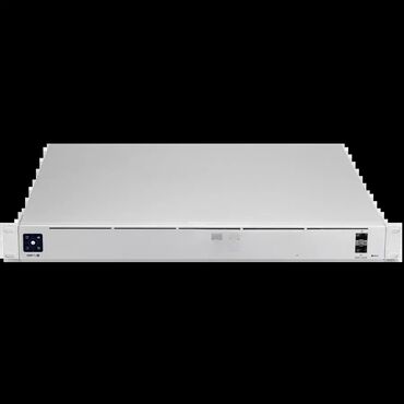 lidl kamera za lov: Brand: Ubiquiti Model: Ubiquiti USW-Pro-24-POE-EU configurable Gigabit