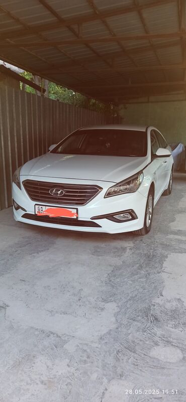Hyundai: Hyundai Sonata: 2016 г., 2 л, Типтроник, Газ, Седан