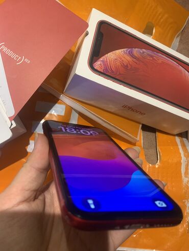 iphone xr kredit: IPhone Xr, 64 ГБ, Красный, Отпечаток пальца, Face ID