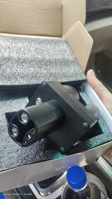 Инструменты для авто: Универсальное зарядное устройство Workersbee для любых электромобилей — 10