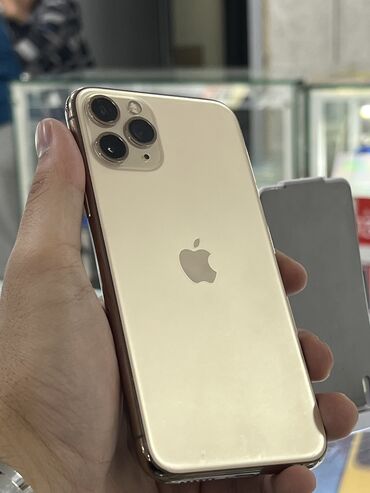 Apple iPhone: IPhone 11 Pro, Б/у, 256 ГБ, Золотой, Защитное стекло, Чехол, Кабель, 74 %