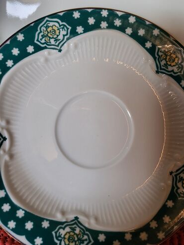 Kuhinjski setovi: Set memacki porcelan Lettin 70te. Set perfektan. pozlata — 12