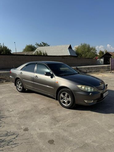 камру 35: Toyota Camry: 2004 г., 2.4 л, Автомат, Бензин, Седан