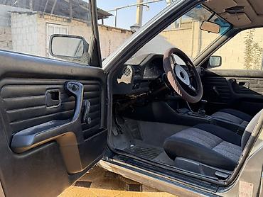 cl 63 amg: BMW 3 series: 1986 г., 1.8 л, Бензин, Седан — 4