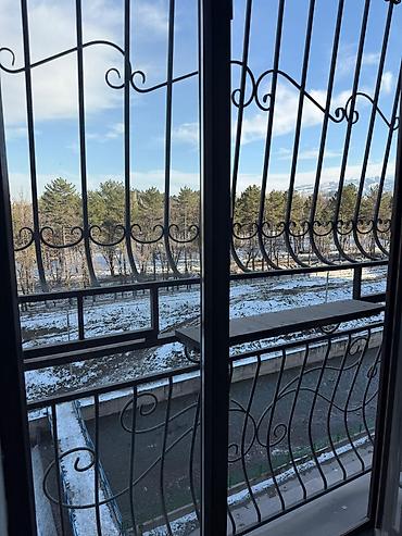 Посуточная аренда квартир: 1 комната, Душевая кабина, Постельное белье, Кондиционер — 11