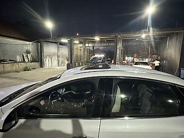 byd e1: Zeekr : | 2022 г. Седан — 5