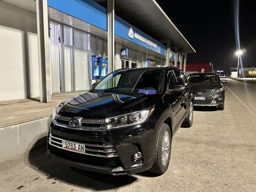 Toyota: Toyota Highlander: 2019 г., 3.5 л, Автомат, Гибрид, Внедорожник