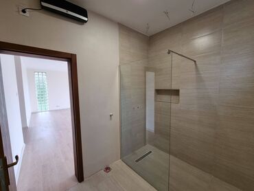 Kuće na prodaju: 100 kv. m, 3 sobe — 7