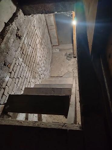 Продажа коттеджей и домов: 1 комната, 140 м², 8 соток, Токмак, Собственник — 16