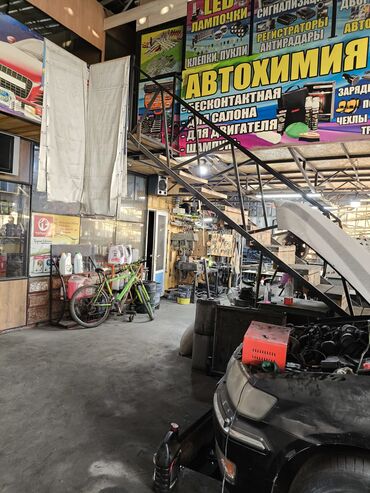 Склады и мастерские: Продается действующая СТО в г. Токмок на пересечении Советской и — 10