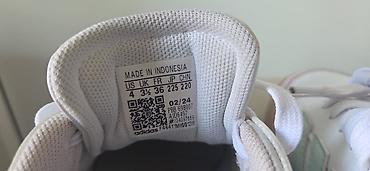 roleri deciji: Adidas Courtblock J – juniorske patike za tenis/lifestyle Nošene par — 2