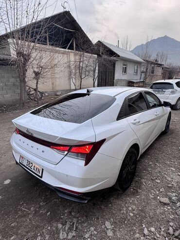 Hyundai: Hyundai Avante: 2020 г., 1.6 л, Автомат, Гибрид, Седан — 5