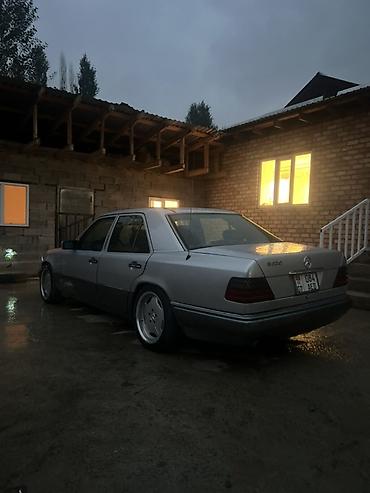 мерседес бенс майбак: Mercedes-Benz W124: 1995 г., 3.2 л, Автомат, Бензин, Седан — 1