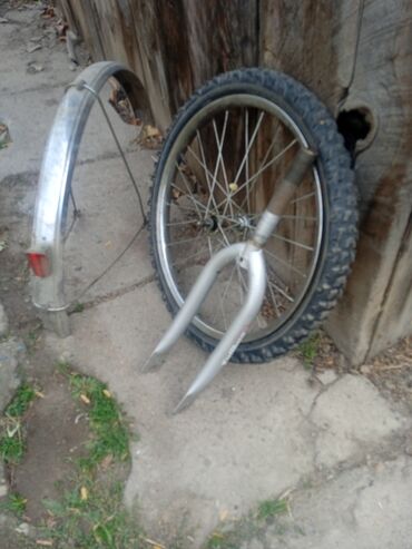 на велик: Набор деталей и техника: 1) Комплект для велосипеда: - Переднее