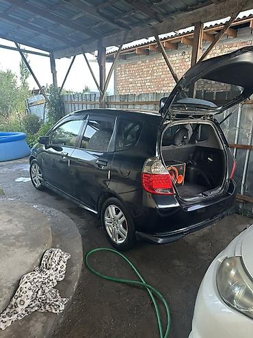 a8 d2: Honda Shuttle: 2002 г., 1.5 л, Автомат, Газ, Универсал — 7