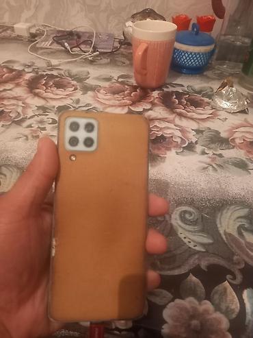 bluetooth qulaq: Samsung Galaxy A32, Barmaq izi — 3