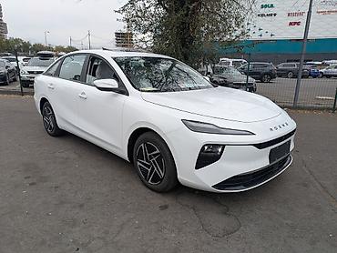 Roewe: Roewe i6: 2026 г., Автомат, Электромобиль, Седан — 3
