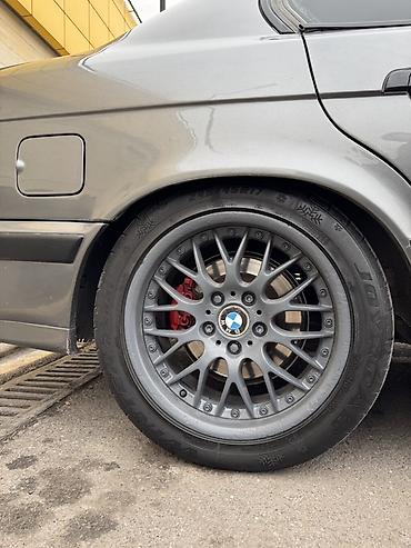 BMW: BMW M5: 1993 г., 2.8 л, Механика, Бензин, Седан — 5