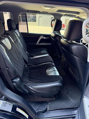 танк бу: Toyota Land Cruiser: 2013 г., 4.6 л, Автомат, Бензин, Внедорожник — 5