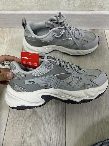 38: Li-Ning кроссовки, новые, размер 38 🎁 Женчуженки в подарок 🎁 Продам — 3