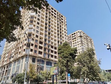 28 may qesebesi ev satilir: 3 комнаты, Новостройка, м. 28 мая, 165 м²