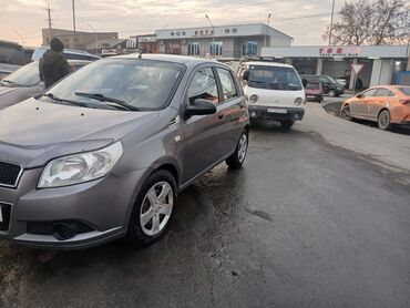 Chevrolet: Chevrolet Aveo: 2009 г., 1.4 л, Механика, Бензин, Хэтчбэк