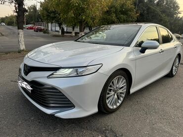 Toyota: Toyota Camry: 2018 г., 2.5 л, Автомат, Бензин, Седан