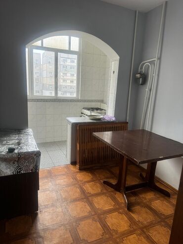 Продажа домов: 3 комнаты, 62 м², 106 серия, 5 этаж, Косметический ремонт