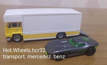 oyuncaq multibokslar: Hot.wheels.hcr32.mercedes.benz
