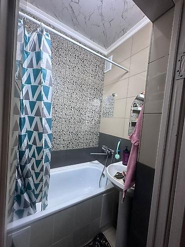 Продажа квартир: 3 комнаты, 72 м², 1 этаж — 2