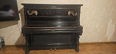Klassik upright piano – C. L. EPPENBERG, S. Petersburg yazılı loqo lalafo.az -da Klassik upright piano – C. L. EPPENBERG, S. Petersburg yazılı loqo