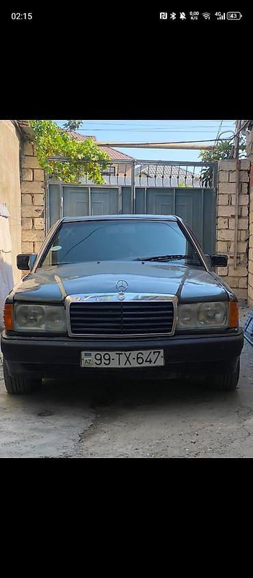 mercedes şəkilləri: Mercedes-Benz 190 (W201): 1.8 l | 1990 il Sedan — 3