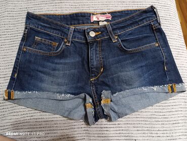 pantalone uz telo: M (EU 38), Jeans