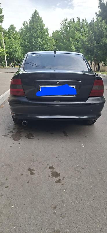 daewoo espero 1996: Opel Vectra: 2 l | 1996 il 330000 km Sedan — 1