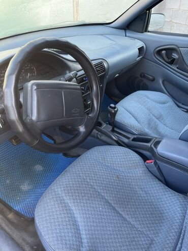Chevrolet: Chevrolet Cavalier: 1997 г., 2.2 л, Автомат, Бензин, Седан — 3