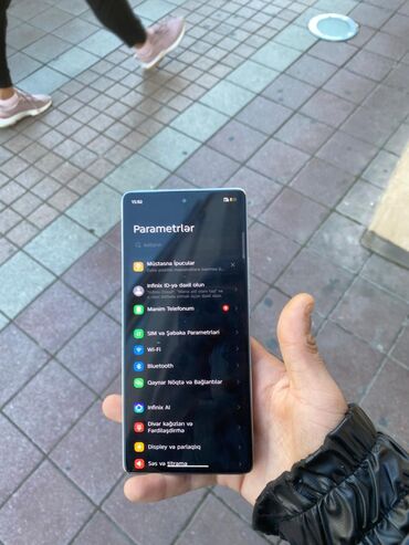 Infinix: Infinix Note 30 Pro, Sensor — 8