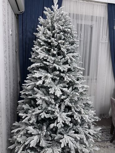 pul qutusu: Kremlevskiy zontik model yolka Işığ və iqruşka hədiyyə Qarlı efektli