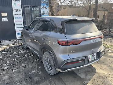 BYD: BYD Yuan Up: 2025 г., 5.5 л, Автомат, Электромобиль, Кроссовер — 2