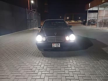 camry 1999: Mercedes-Benz E-Class: 1997 г., 2 л, Автомат, Бензин — 10