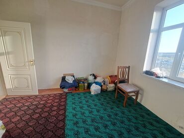 Həyət evləri və villaların satışı: Yeni Suraxanı 4 otaqlı, 110 kv. m, Kredit yoxdur, Orta təmir — 10