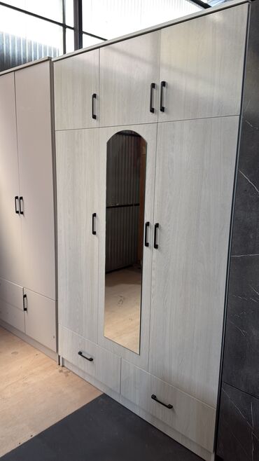 Шифоньеры: Шифоньеры — 28