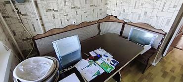 Кухонные мягкие уголки: Кухонный мягкий уголок, Б/у, ЛДСП, цвет - Коричневый — 2