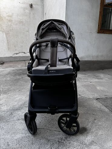 Коляски: Коляска, цвет - Серебристый, Б/у — 5