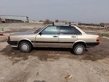 mini ev: Audi 80: 1986 г., 1.8 л, Механика, Бензин, Седан — 4